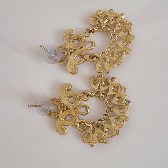 Fashion Earrings NWOT - Picture 4 of 9